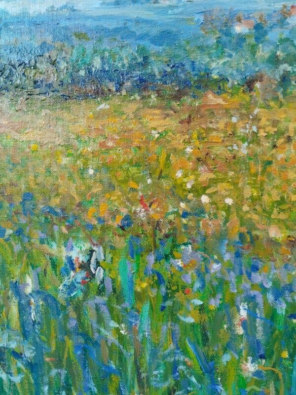 capture la beauté et la tranquillité d'un champ de fleurs en été