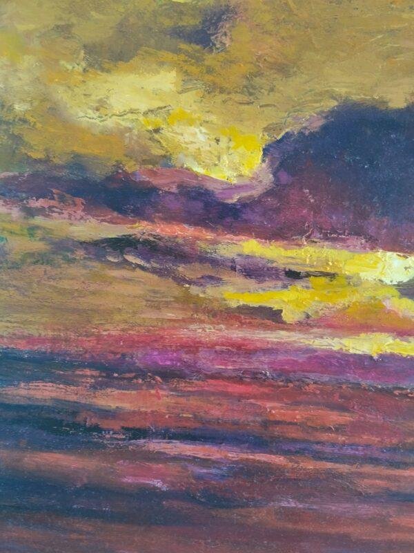 beauté et l'intensité d'un coucher de soleil enflammé