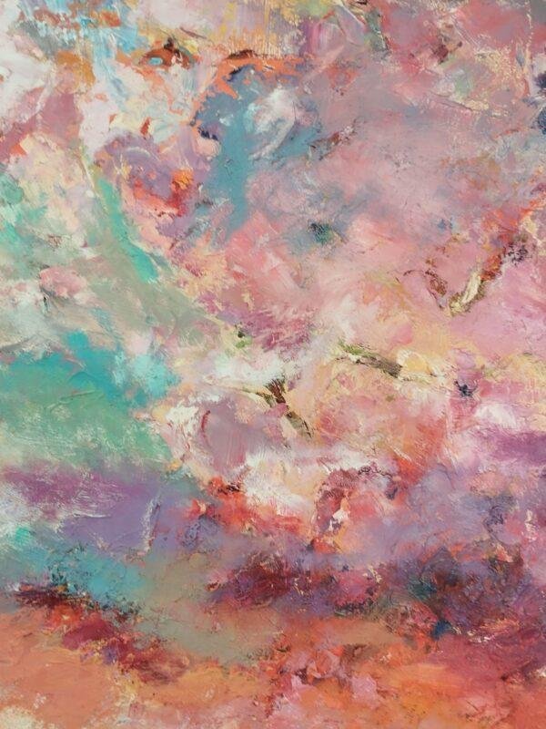 Cette œuvre d'Iryna Malynovska capture la magie et la splendeur d'un crépuscule écarlate, où le ciel se transforme en un kaléidoscope de couleurs se reflétant sur une étendue d'eau calme.