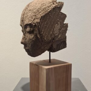 Pharaon sculpture carton, Atelier Marie Thivrier Pharaon sculpture carton, Atelier Marie Thivrier