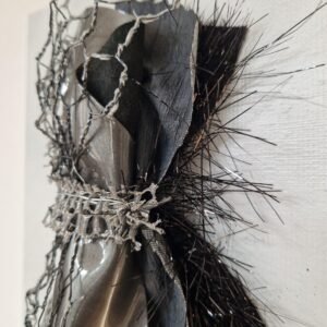 LEGERETE REBELLE DETAIL 2
